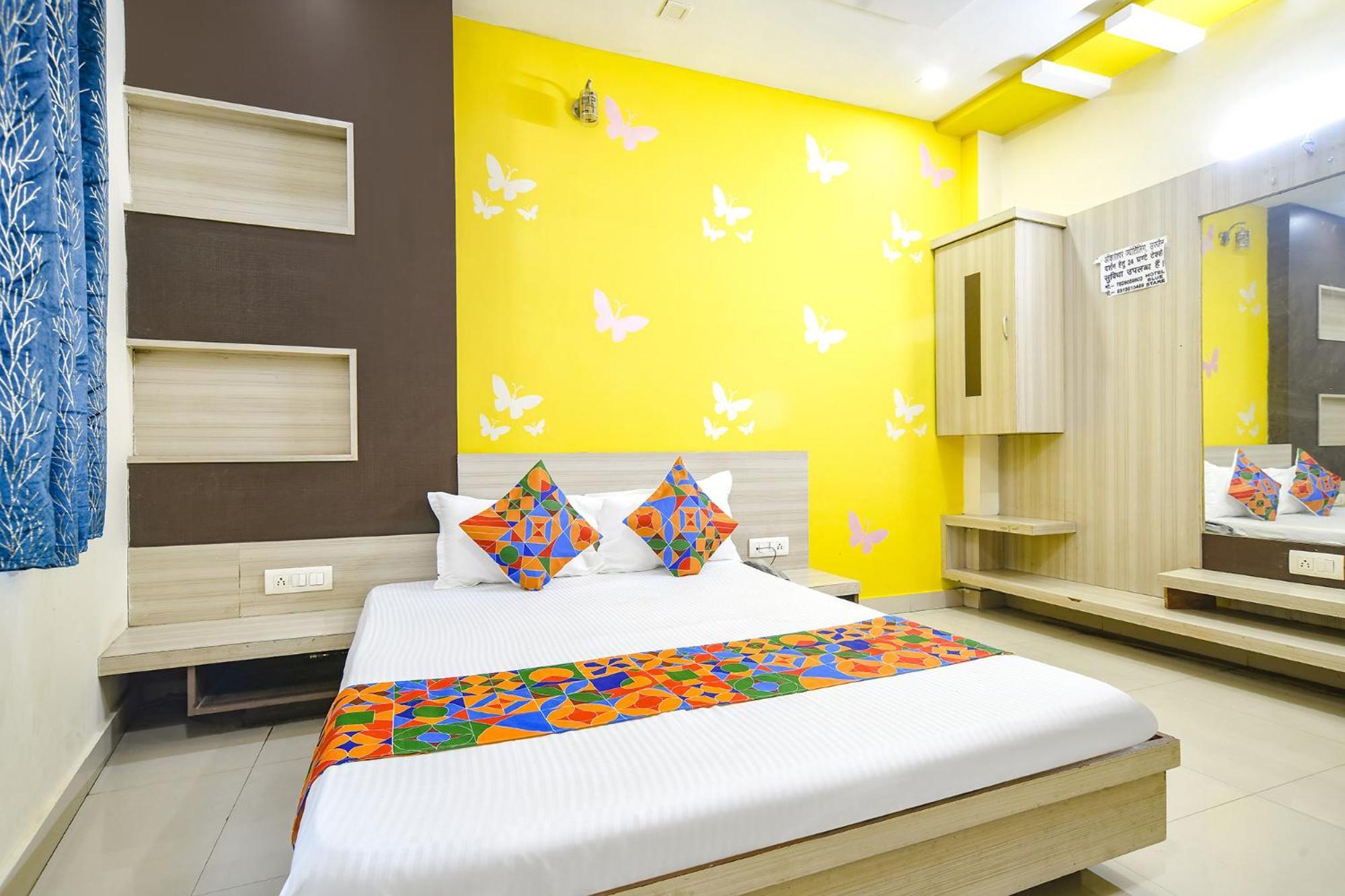 Fabexpress Blue Star Hotel Ujjain Eksteriør billede